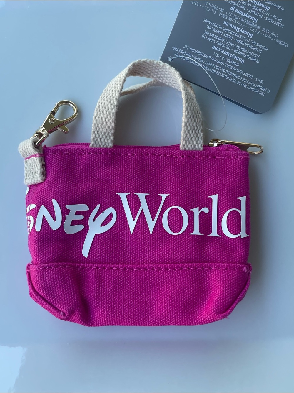 Walt Disney World Logo Mania Mini/Micro Tote Bag Charm Keychain in pink NEW - Picture 2 of 10
